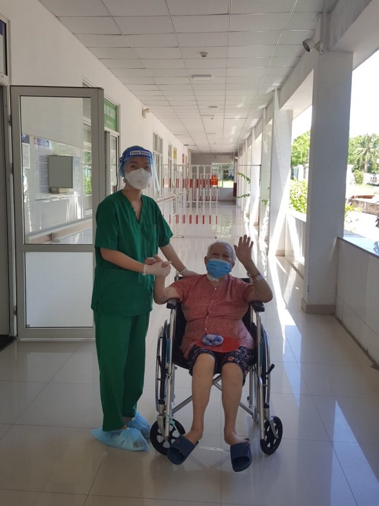 Điều Trị Khỏi Covid-19 Cho Bệnh Nhân 93 Tuổi Có Nhiều Bệnh Nền Phức Tạp
