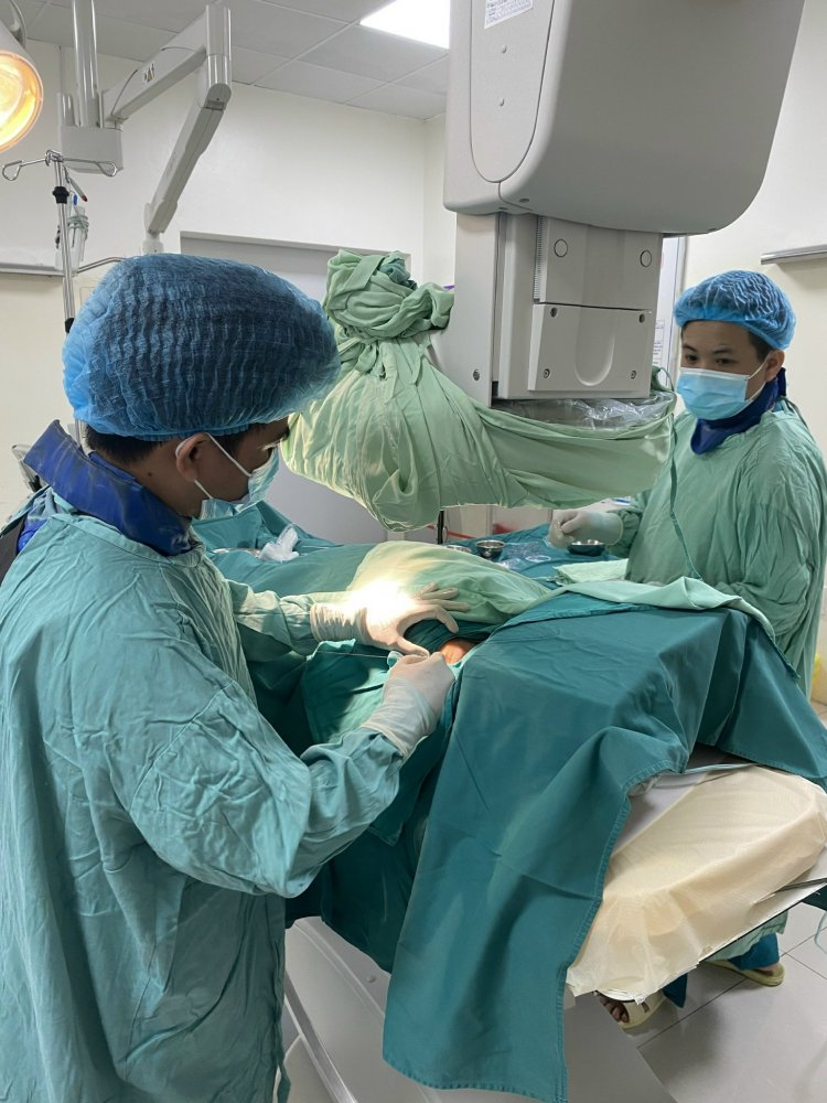 Đặt Máy Tạo Nhịp Vĩnh Viễn Thành Công Cho Bệnh Nhân 100 Tuổi