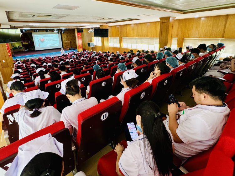 Tập Huấn Điều Dưỡng Toàn Viện Chuyên Đề Tháng 9